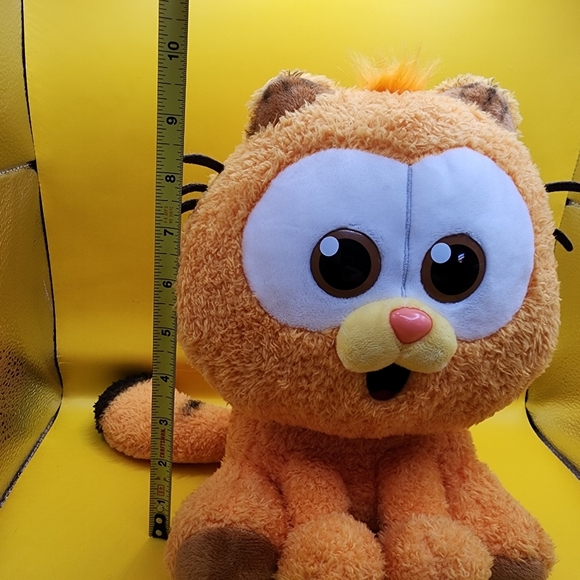 Baby Garfield Plush Interactive with Sounds 10" 2023 Stuffed Animal - Picture 3 of 7